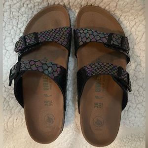 NWT Birkenstock sandals. Black snake skin with iridescent purpleish shine.